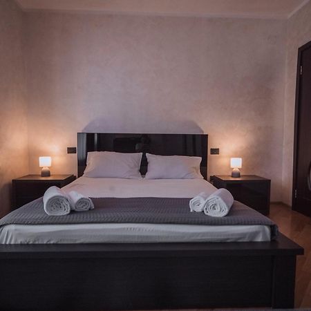 Makos Guest House Κουτάισι Εξωτερικό φωτογραφία