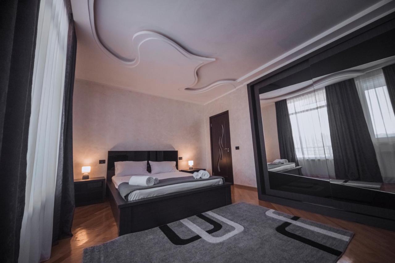 Makos Guest House Κουτάισι Εξωτερικό φωτογραφία